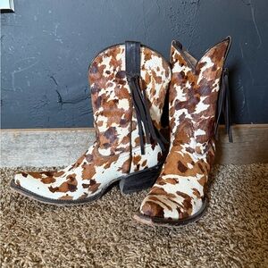 Tony Lama Cowhide Boots